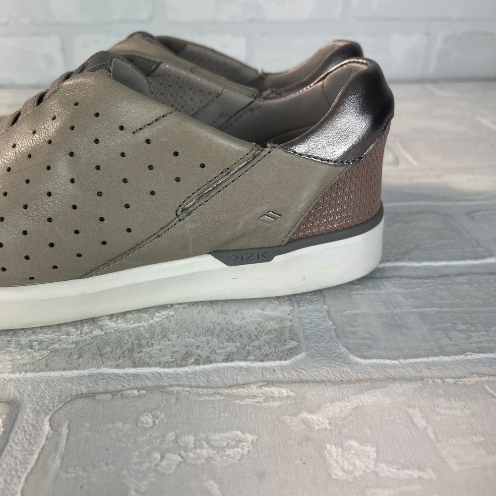 Kizik Miami Sneakers Womens 8 M Gray Metallic Leather Comfort Slip On Hands Free - Picture 7 of 13